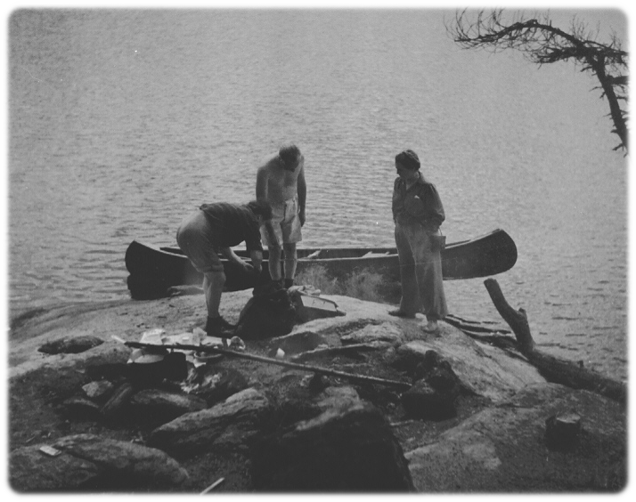 L to R: Mrs. Neil Fergusson, from Toronto, Mr. Fergusson, from Toronto, Mrs. Frank McHardy-Smith, from London.